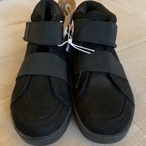 Cotton kids faux suede material black sneaker